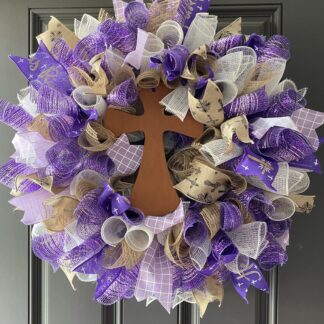 He is Risen Wreath